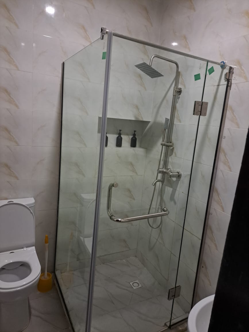 Flat 2 Living Room angle